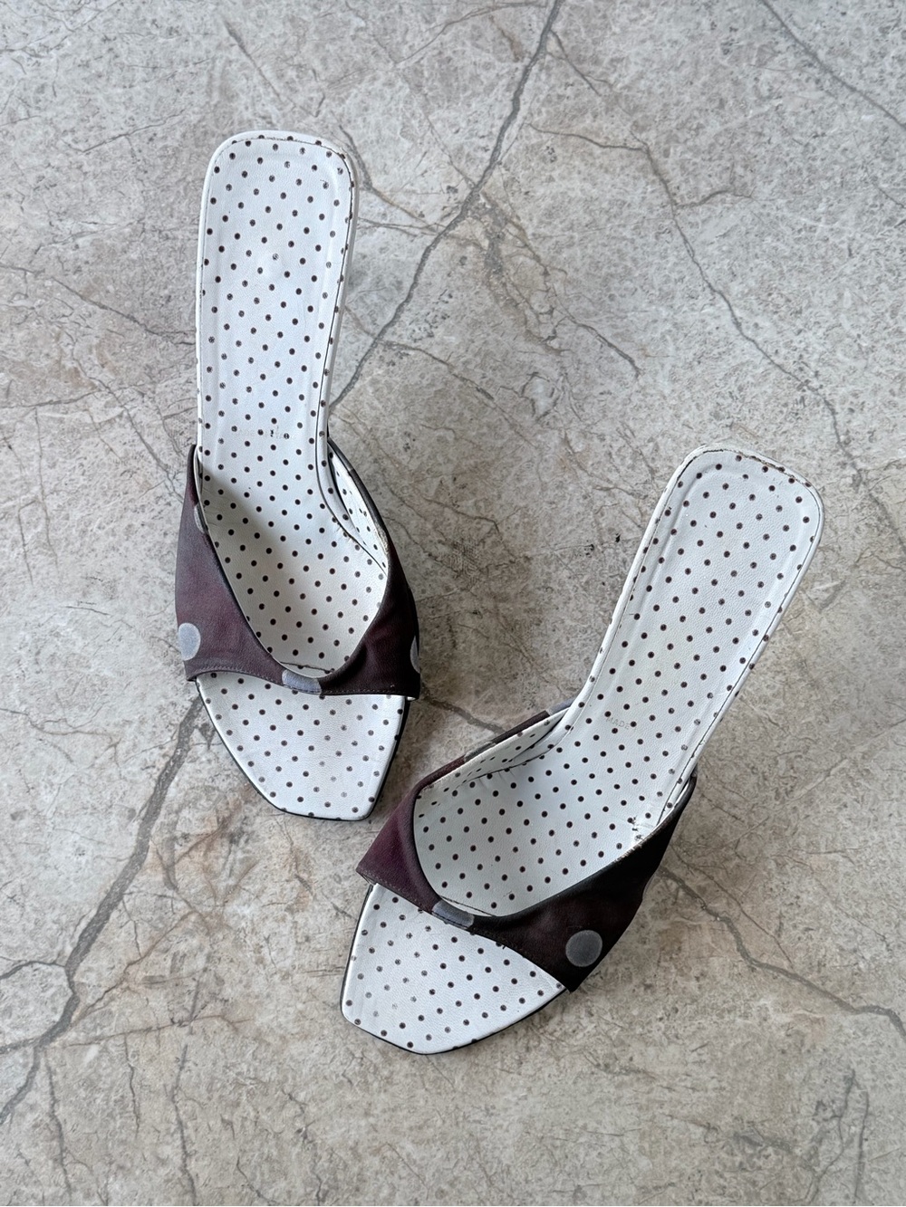 Archival Prada SS 2000 Polka Dot Silk Mule Kitten Heels - Picture 2 of 10